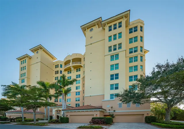 Photo 2 of Sale Pending at 401 N Point Rd #303, Osprey, FL 34229 | MLS# A4706051 | Listing updated on 2026-09-21