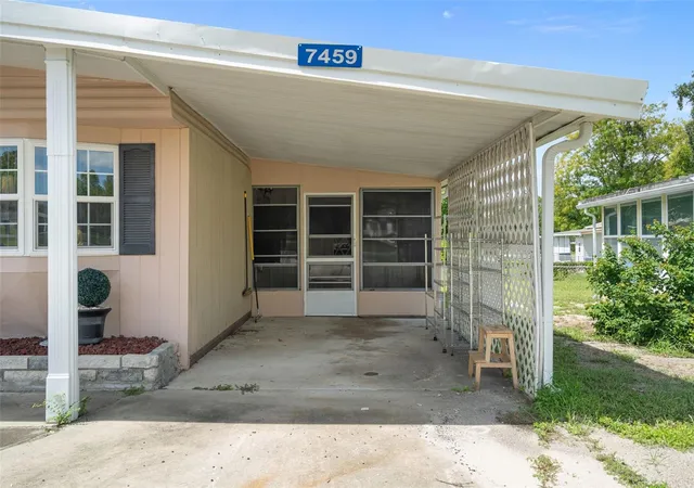 Photo 3 of Manufactured home for sale at 7459 Highpoint Blvd, Brooksville, FL 34613 | MLS# TB8548547 | Listing updated on 2026-09-15