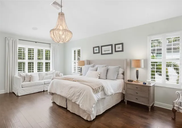 Photo 3 of Single family home for sale at 3404 W Dorchester St, Tampa, FL 33611 | MLS# TB8548549 | Listing updated on 2026-10-04