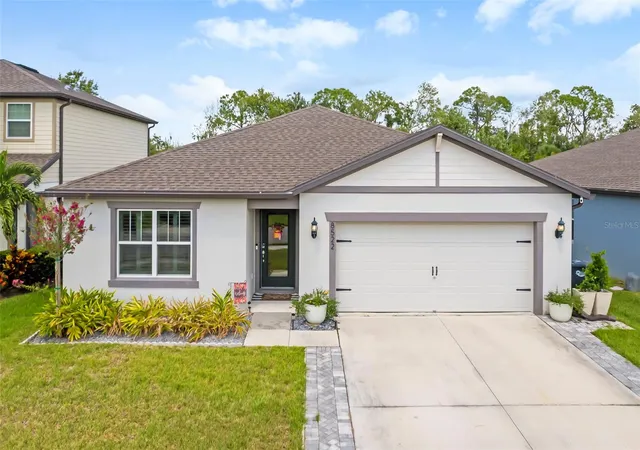 Photo 1 of Single family home for sale at 8522 Abalone Loop, Parrish, FL 34219 | MLS# A4706056 | Listing updated on 2026-10-25