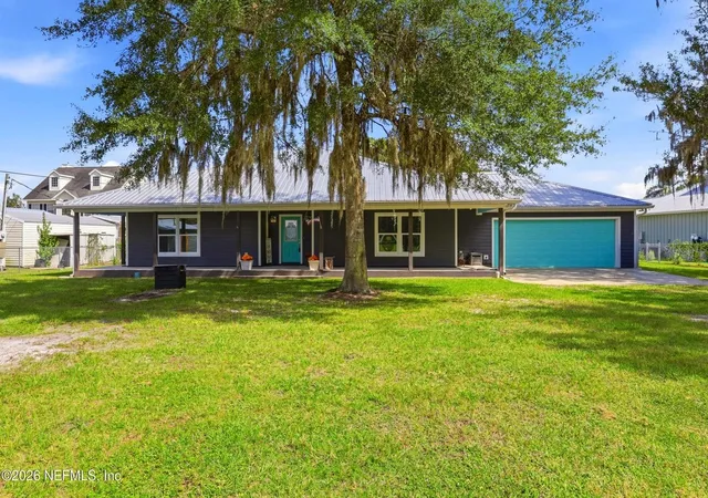Photo 2 of Single family home for sale at 424 Cedar Crk Rd, Palatka, FL 32177 | MLS# O6441756 | Listing updated on 2026-10-20