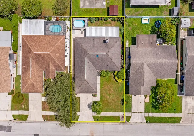 Photo 2 of Single family home for sale at 1920 Cheney Ct, Lutz, FL 33549 | MLS# TB8548557 | Listing updated on 2026-09-18