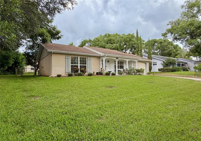 Photo 3 of Single family home for sale at 8401 Mill Crk Ln, Hudson, FL 34667 | MLS# W7889516 | Listing updated on 2026-09-19