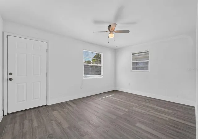 Photo 4 of Single family home for sale at 2425 Anastasia Dr, South Daytona, FL 32119 | MLS# FC321445 | Listing updated on 2026-09-19