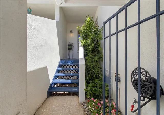 Photo 3 of Townhouse for sale at 5222 S Russell St #26, Tampa, FL 33611 | MLS# TB8548560 | Listing updated on 2026-10-05
