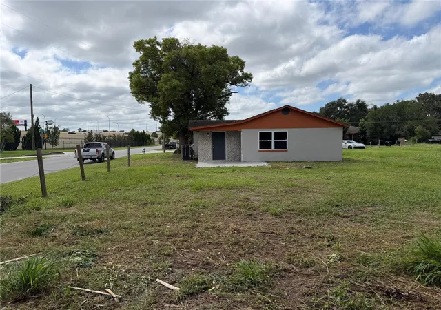 Photo 3 of Single family home for sale at 701 23rd Street, Orlando, FL 32805 | MLS# O6441766 | Listing updated on 2026-09-25