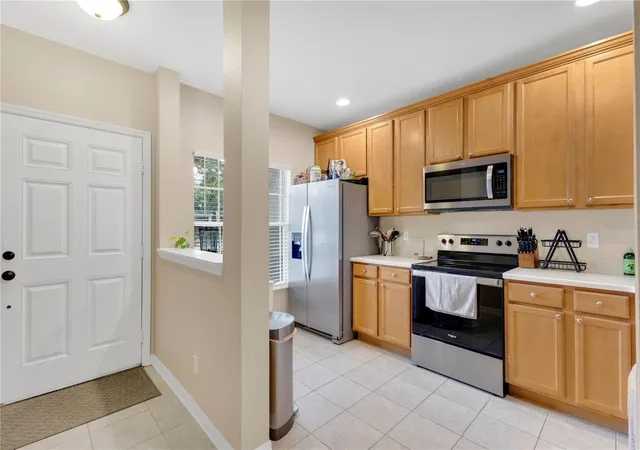 Photo 3 of Condo for sale at 3423 Wilshire Way Rd #27, Orlando, FL 32829 | MLS# O6441767 | Listing updated on 2026-09-25