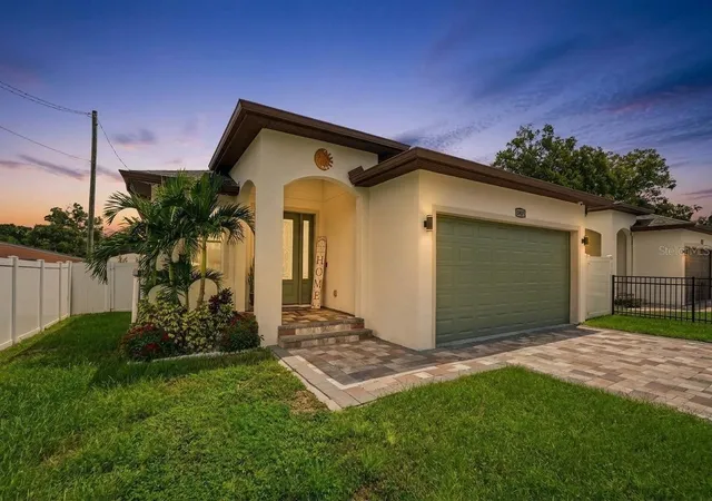 Photo 1 of Single family home for sale at 8307 N Gomez Ave, Tampa, FL 33614 | MLS# TB8548562 | Listing updated on 2026-09-29
