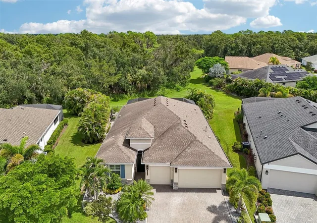 Photo 2 of Single family home for sale at 825 Himalayan Run, Bradenton, FL 34212 | MLS# A4706061 | Listing updated on 2026-09-30
