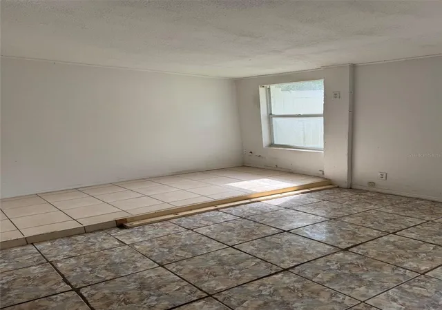 Photo 3 of Single family home for sale at 3033 Karen Ave, Largo, FL 33774 | MLS# TB8548564 | Listing updated on 2026-10-07