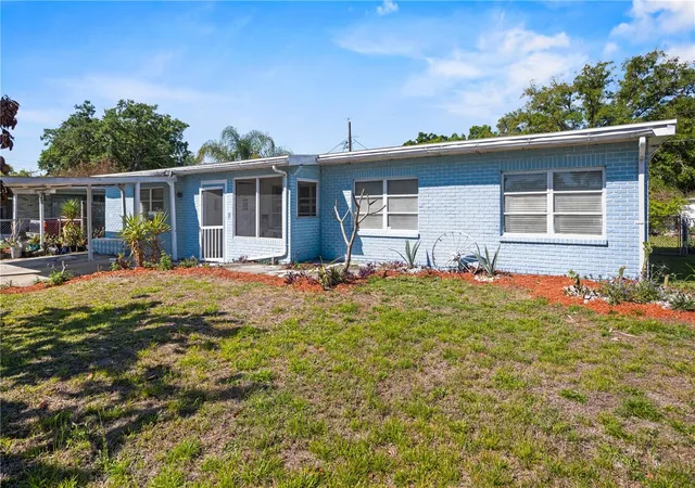 Photo 3 of Single family home for sale at 3003 Drewery Ave, Lakeland, FL 33803 | MLS# L4965064 | Listing updated on 2026-09-19