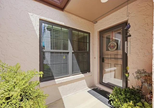 Listing Photo 4 - Condo for sale in building located at 6089 Clubside Dr, SARASOTA, FL 34243 - Unit #7686