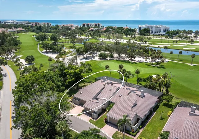 Photo 1 of Condo for sale at 2101 Harbourside Dr #1103, Longboat Key, FL 34228 | MLS# A4706065 | Listing updated on 2026-10-08