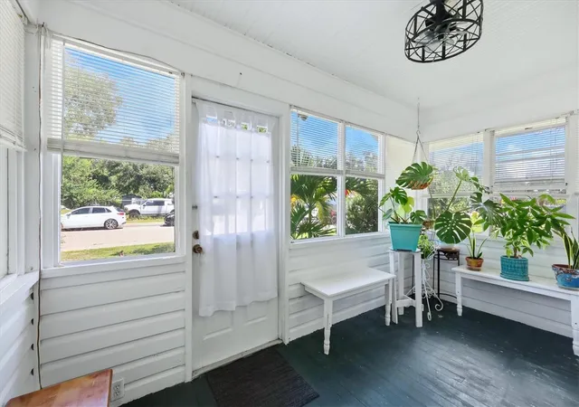 Photo 2 of Single family home for sale at 1309 13th Avenue W, Bradenton, FL 34205 | MLS# A4706066 | Listing updated on 2026-09-21