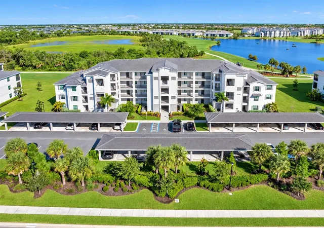 Condo for sale at 12180 Wellen Golf St #108, VENICE, FL 34293 | MLS# D6148773