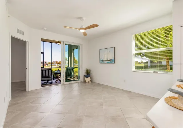 Listing Photo 5 - Condo for sale in building located at 12180 Wellen Golf St, VENICE, FL 34293 - Unit #108