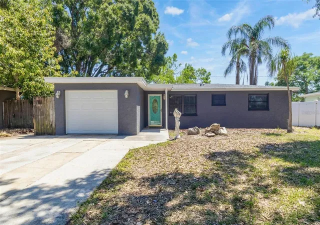 Photo 1 of Single family home for sale at 8648 78th Place, Seminole, FL 33777 | MLS# TB8548587 | Listing updated on 2026-10-09