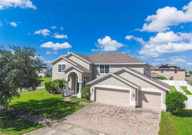 Photo 1 of Single family home for sale at 2887 Sweetspire Cir, Kissimmee, FL 34746 | MLS# S5157561 | Listing updated on 2026-10-13