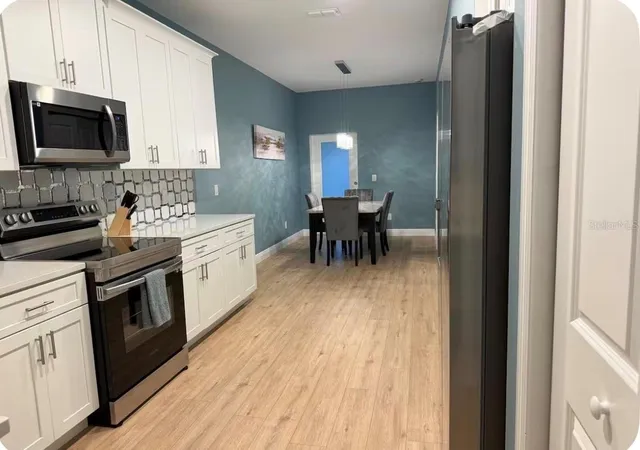 Photo 4 of Single family home for sale at 2005 Guava Dr, Edgewater, FL 32141 | MLS# R4911995 | Listing updated on 2026-09-16