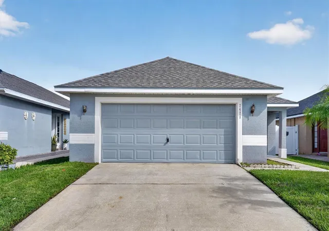 Photo 3 of Single family home for sale at 2421 Ruddenstone Way, Kissimmee, FL 34744 | MLS# S5157562 | Listing updated on 2026-10-07