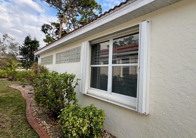 Photo 3 of Single family home for sale at 4398 Summertree Rd, Venice, FL 34293 | MLS# A4706070 | Listing updated on 2026-09-24