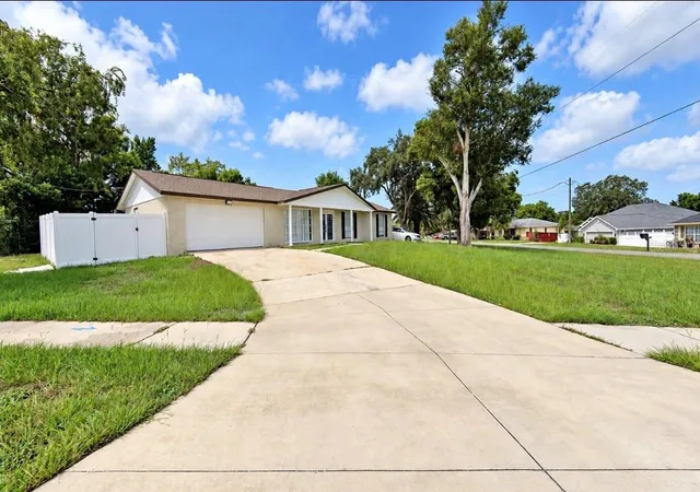 Photo 2 of Single family home for sale at 1359 Tyler Ave, Spring Hill, FL 34606 | MLS# TB8548616 | Listing updated on 2026-10-05