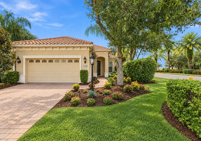 Photo 1 of Single family home for sale at 14406 Whitemoss Ter, Lakewood Ranch, FL 34202 | MLS# A4706080 | Listing updated on 2026-09-21