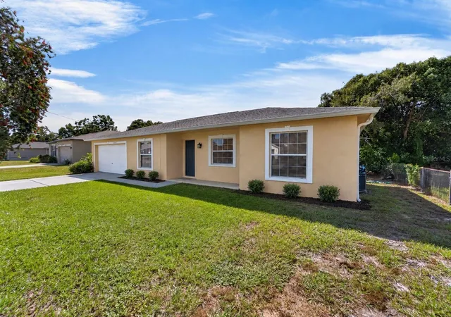 Photo 1 of Single family home for sale at 13184 Montego St, Spring Hill, FL 34609 | MLS# TB8548621 | Listing updated on 2026-10-07