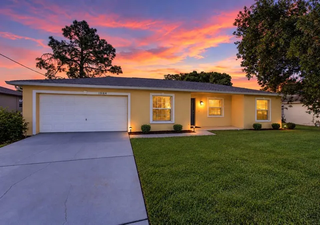 Photo 2 of Single family home for sale at 13184 Montego St, Spring Hill, FL 34609 | MLS# TB8548621 | Listing updated on 2026-10-07