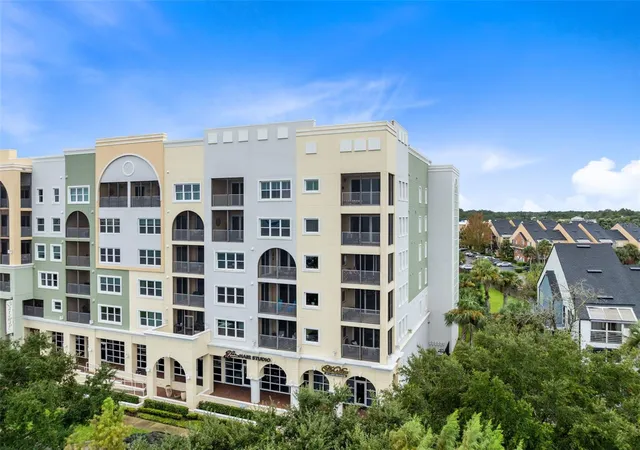 Photo 3 of Sale Pending at 225 W Seminole Blvd #201, Sanford, FL 32771 | MLS# O6441805 | Listing updated on 2026-09-25
