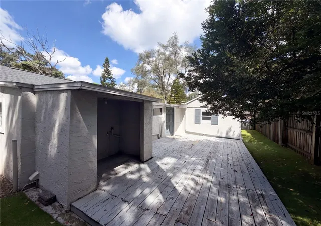 Photo 14 of Single family home for sale at 212 W Hiawatha St, Tampa, FL 33604 | MLS# O6441807 | Listing updated on 2026-09-15