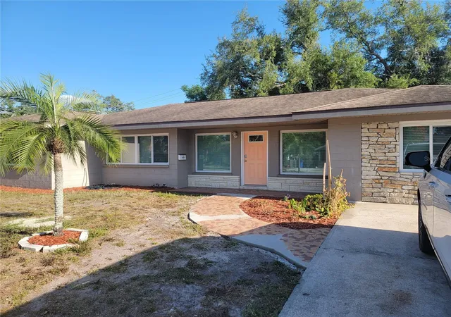 Single family home for sale at 516 1st Avenue E, BRADENTON, FL 34208 | MLS# A4706090