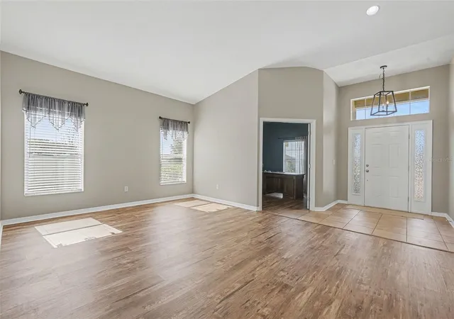 Photo 4 of Single family home for sale at 12324 Loopback Dr, San Antonio, FL 33576 | MLS# TB8548650 | Listing updated on 2026-09-26