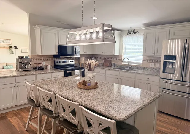 Photo 2 of Manufactured home for sale at 3192 Dew Ct, Kissimmee, FL 34744 | MLS# S5157577 | Listing updated on 2026-10-07