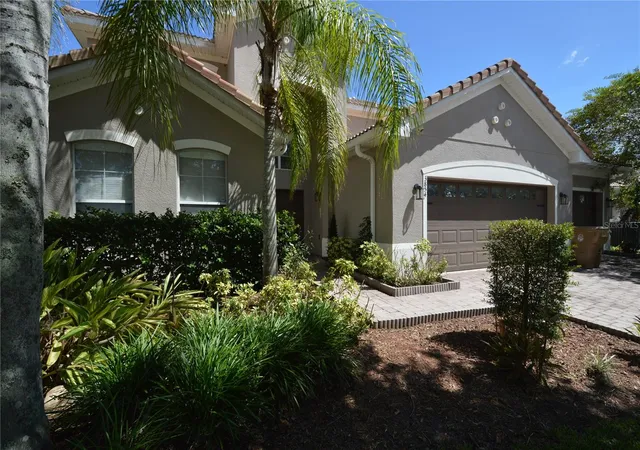 Photo 3 of Single family home for sale at 3854 Shoreside Dr, Kissimmee, FL 34746 | MLS# S5157578 | Listing updated on 2026-09-21