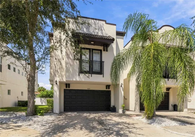 Photo 2 of Townhouse for sale at 3629 Bay Hts Way, Tampa, FL 33611 | MLS# O6441824 | Listing updated on 2026-09-23
