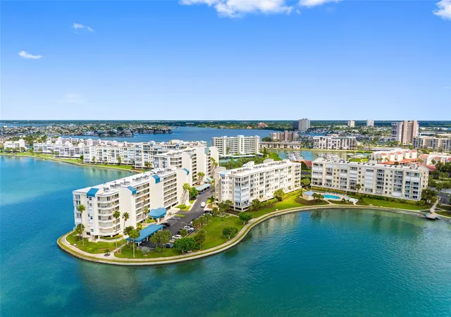 Photo 2 of Condo for sale at 7912 Sailboat Key Blvd S #201, South Pasadena, FL 33707 | MLS# TB8548658 | Listing updated on 2026-10-08