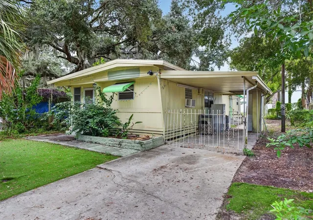 Manufactured home for sale at 6506 Westside Dr, NEW PORT RICHEY, FL 34652 | MLS# TB8548663