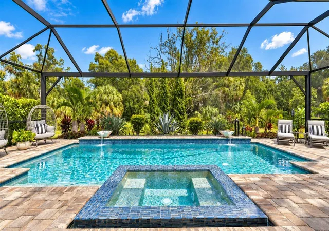 Photo 3 of Single family home for sale at 4607 Trento Pl, Bradenton, FL 34211 | MLS# A4706095 | Listing updated on 2026-09-26