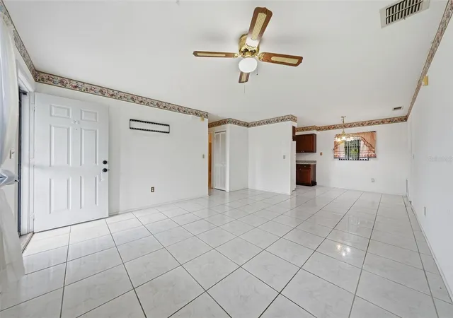 Photo 4 of Single family home for sale at 1069 Mildred Dixon Way, Winter Garden, FL 34787 | MLS# O6441839 | Listing updated on 2026-10-13
