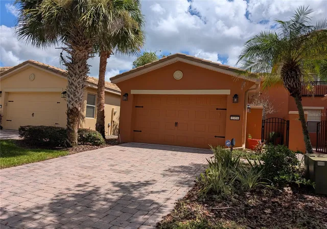 Photo 2 of Single family home for sale at 2358 Palm Tree Dr, Kissimmee, FL 34759 | MLS# S5157584 | Listing updated on 2026-09-28
