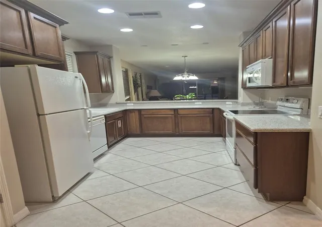 Photo 3 of House for sale at 2358 Palm Tree Dr, Kissimmee, FL 34759 | MLS# S5157584 | Listing updated on 2026-09-28