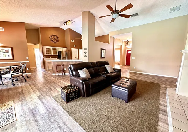Photo 2 of Single family home for sale at 1909 Brandy Ml Ln, Orlando, FL 32825 | MLS# S5157587 | Listing updated on 2026-09-22