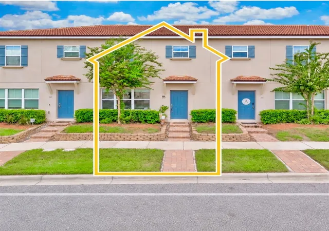 Townhouse for sale at 3113 Via Otero Dr, KISSIMMEE, FL 34744 | MLS# O6441843