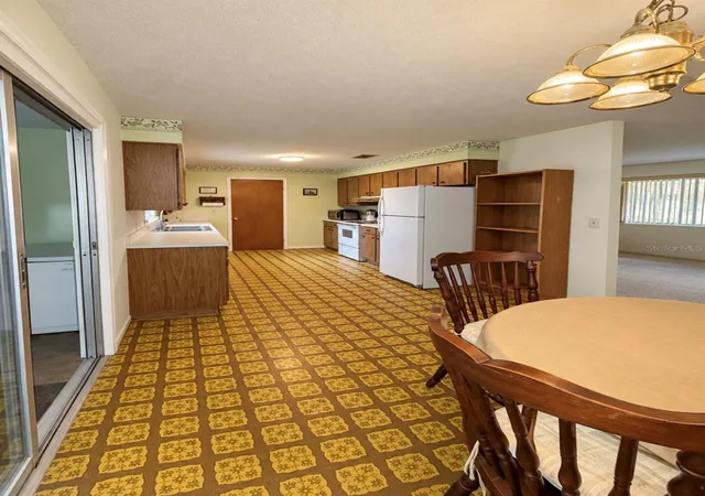 Photo 3 of Single family home for sale at 607 Ohio Blvd, Eustis, FL 32726 | MLS# G5117800 | Listing updated on 2026-09-17