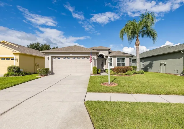 Photo 1 of Single family home for sale at 1856 Arbor Knoll Loop, Trinity, FL 34655 | MLS# W7889526 | Listing updated on 2026-10-03