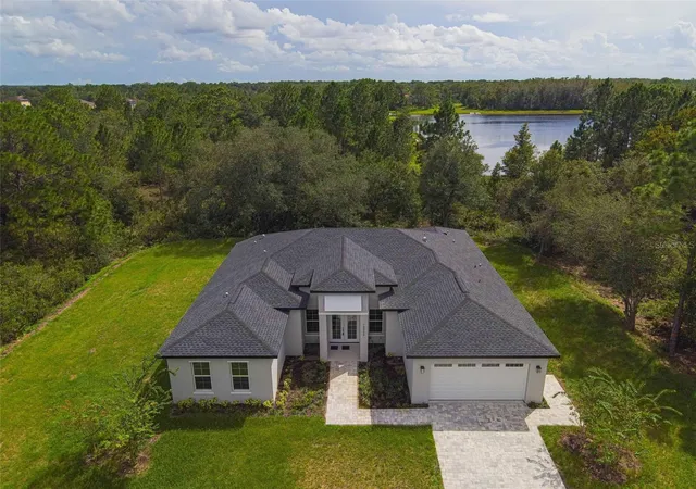 Photo 2 of Single family home for sale at 18526 Seaview St, Orlando, FL 32833 | MLS# O6441866 | Listing updated on 2026-09-24