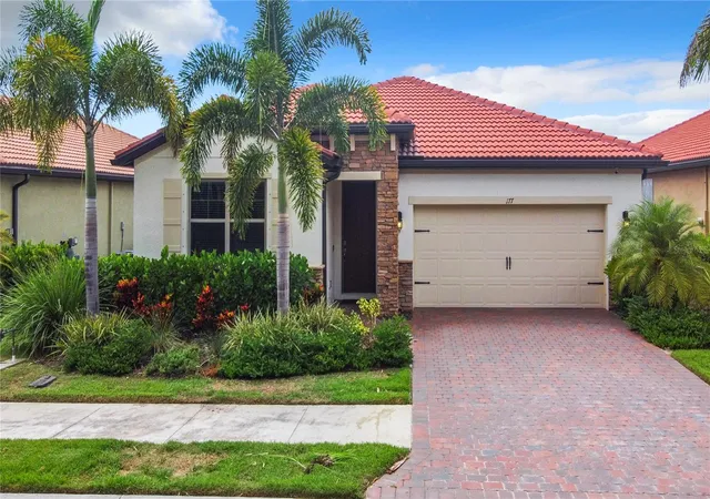 Photo 1 of Single family home for sale at 177 Vinadio Blvd, Nokomis, FL 34275 | MLS# A4706106 | Listing updated on 2026-09-17