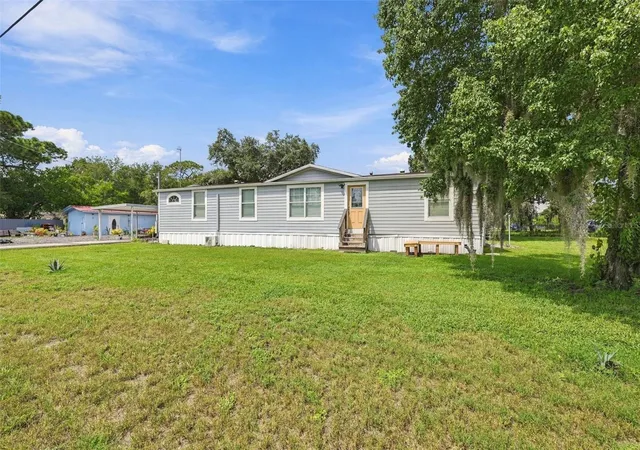 Manufactured home for sale at 9811 Dale St, HUDSON, FL 34669 | MLS# TB8548695