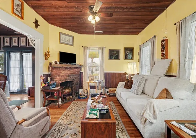 Photo 3 of Single family home for sale at 5101 5th Street, Zephyrhills, FL 33542 | MLS# TB8548702 | Listing updated on 2026-10-09